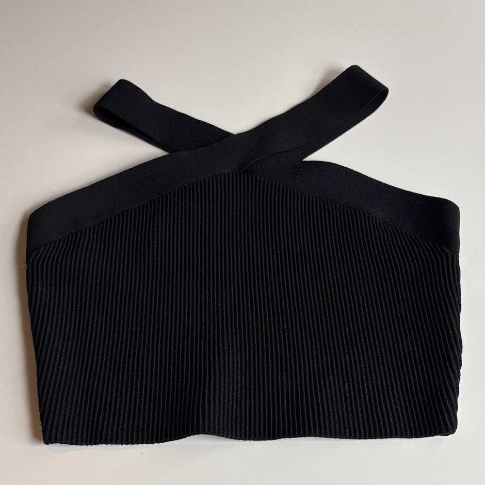 Aritzia Babaton Criss Cross Cropped Tank
